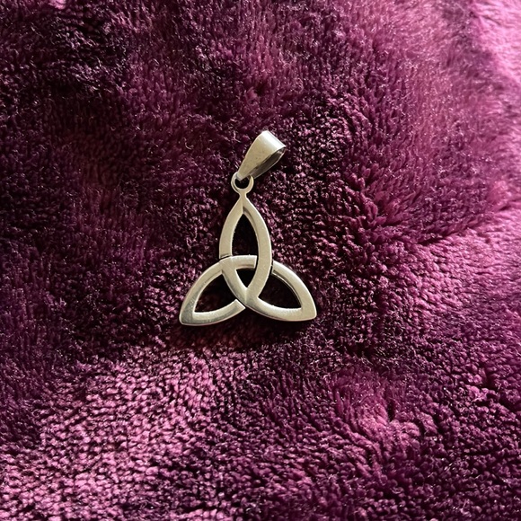 Jewelry - Sterling silver Triquetra charm